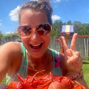 Meet your Posher, Jennifer